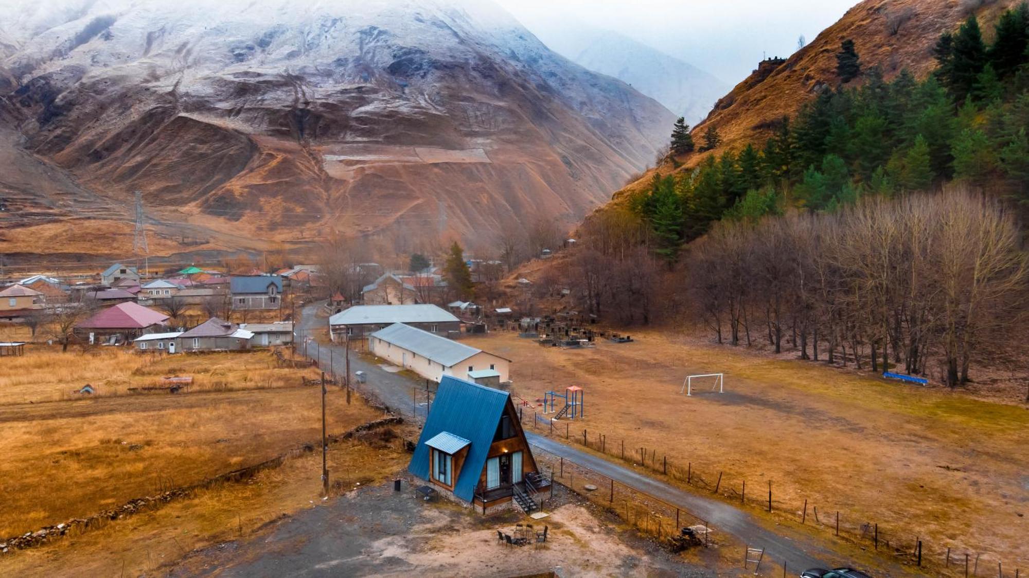 Villa Take A Break Kazbegi Exterior foto